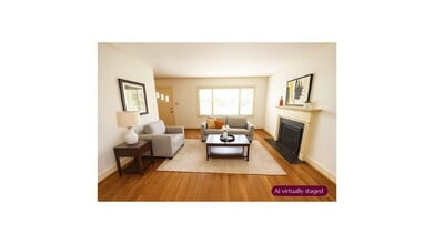 Building Photo - 405 Holiday Rd