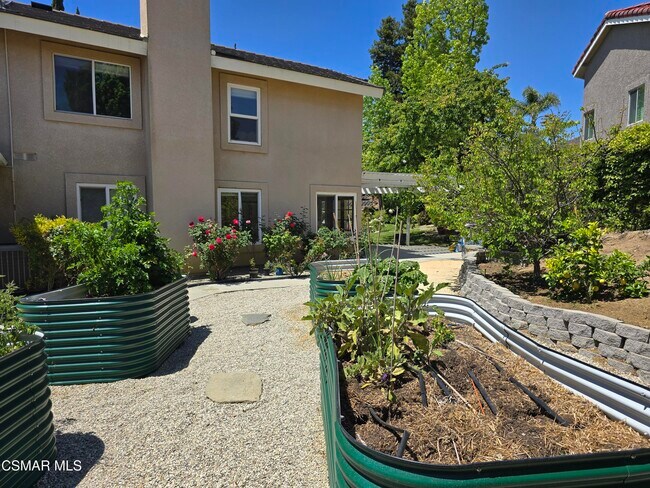 Building Photo - 3017 Klamath Ave