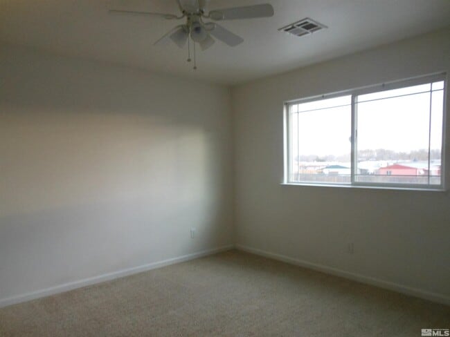 Building Photo - 653 Desert Springs Ct