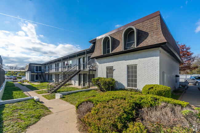 Primary Photo - Legacy Lofts