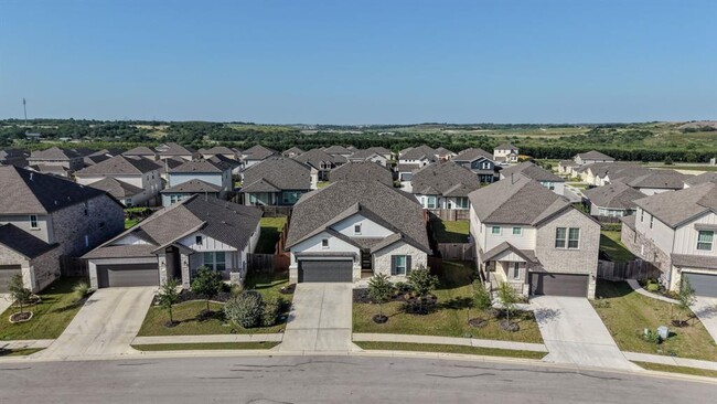 Building Photo - 6504 Velvet Leaf Ln