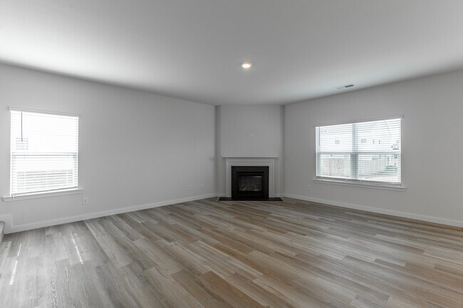 Building Photo - 8465 Mulberry Wy
