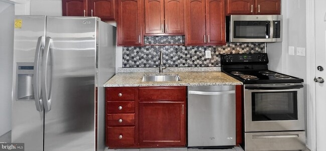 Building Photo - 8303 Ridgely Oak Rd