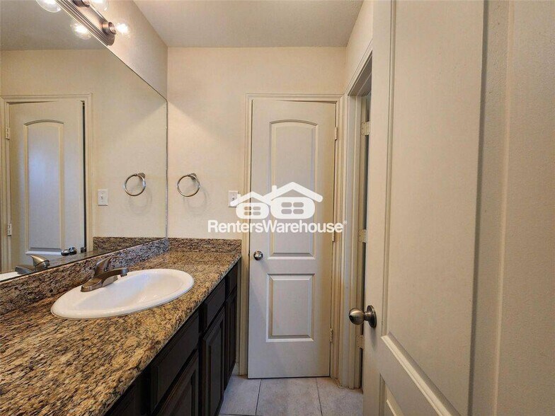 Building Photo - 1714 Doyle Ct