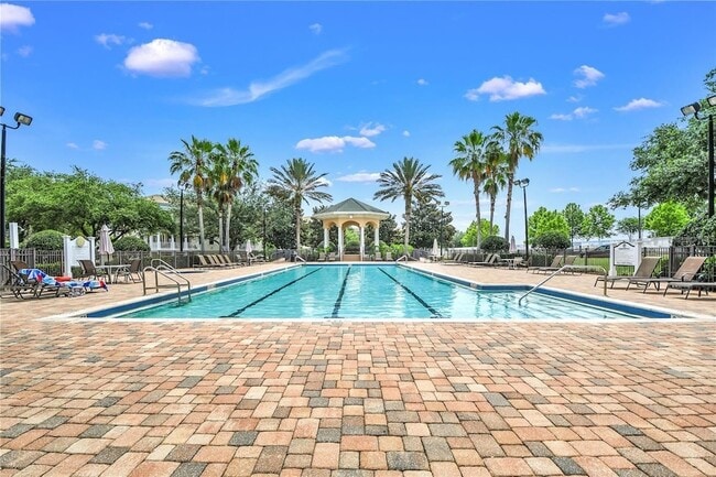 Building Photo - 121 Bogey Dr