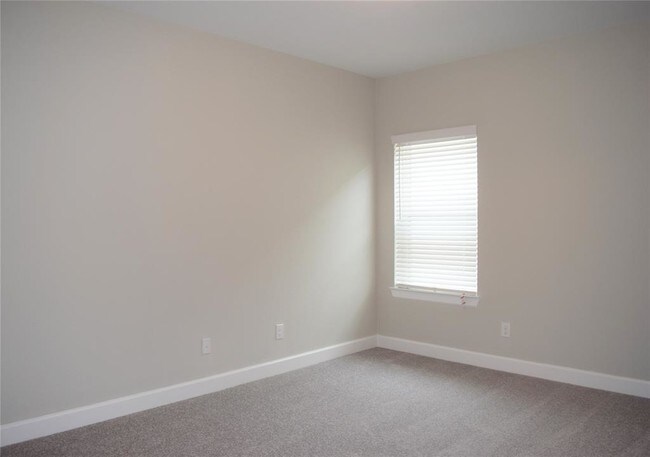 Building Photo - 26910 Brighton Valley Way