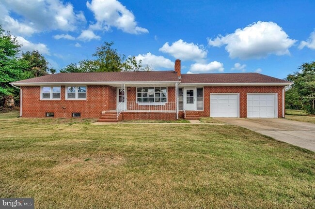 Building Photo - 1008 Garrisonville Rd
