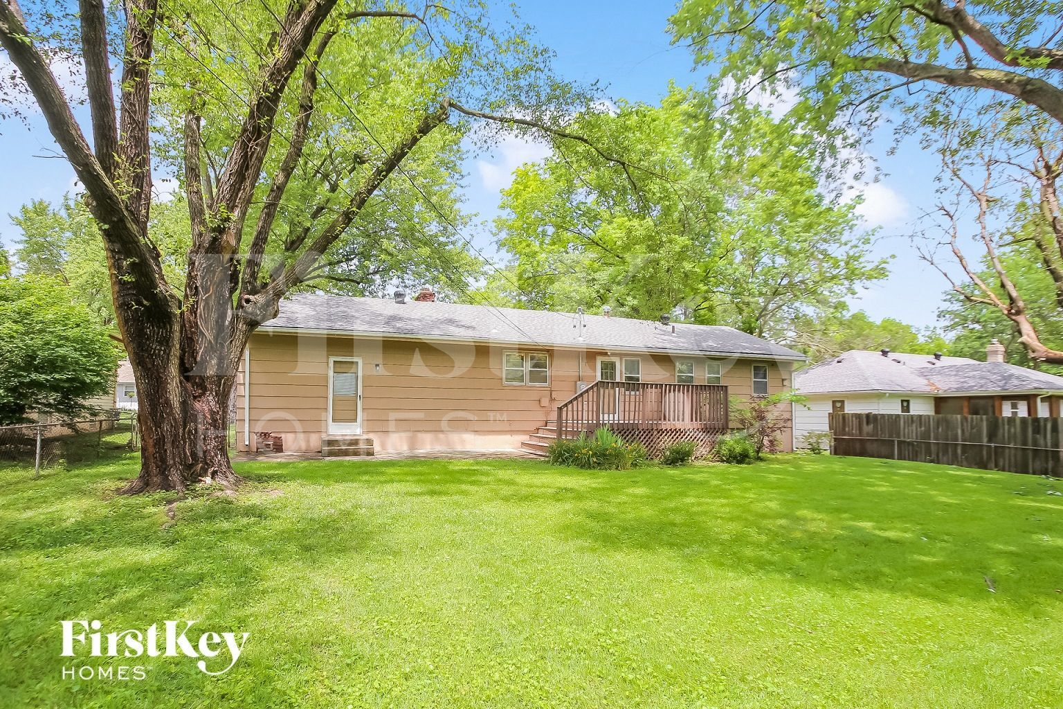 Building Photo - 9707 E 79th Terrace