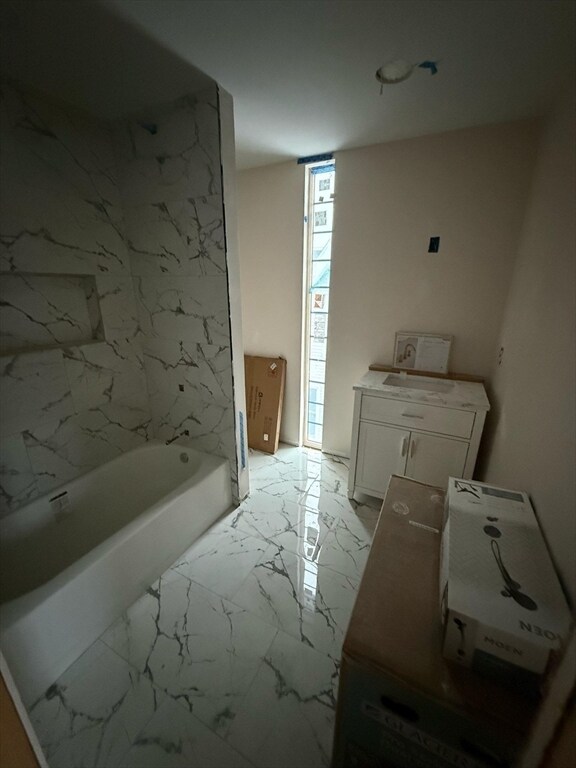 Building Photo - 45 Laurel St