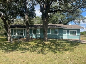 Building Photo - 28896 Waller Gladish Rd