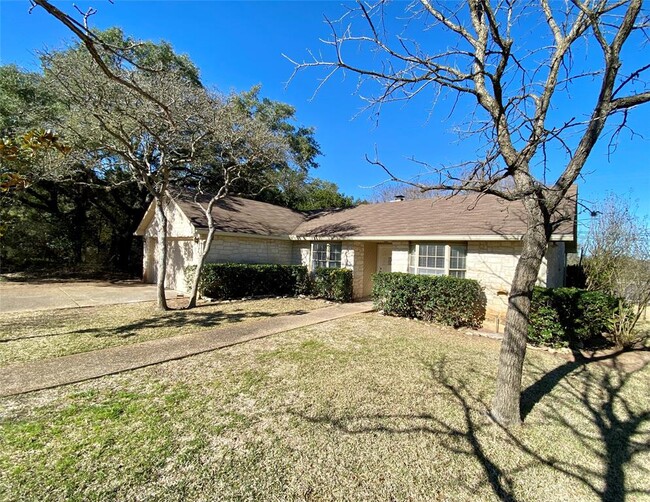Building Photo - 5502 Longhorn Landing
