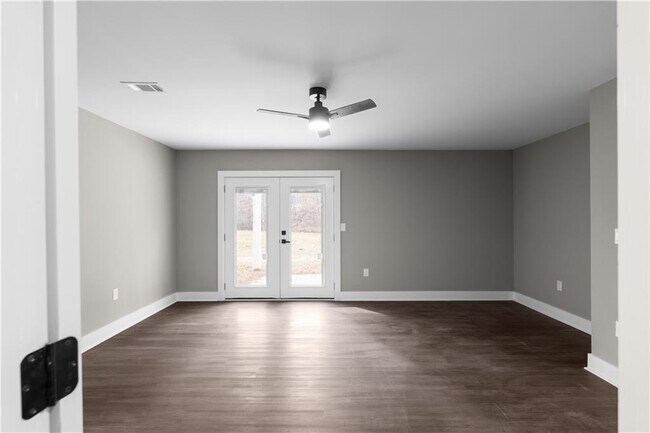 Building Photo - 7530 Spalding Ln