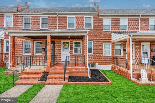 Building Photo - 6905 Bank St