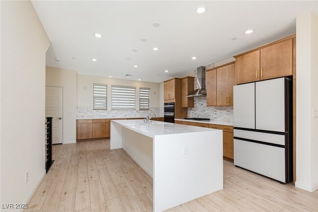 Building Photo - 1474 Whistling Kite St