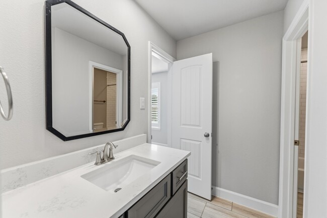 Building Photo - 2607 Nicholson St