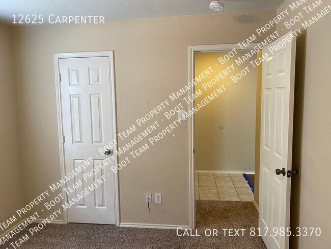 Building Photo - 12625 Carpenter-