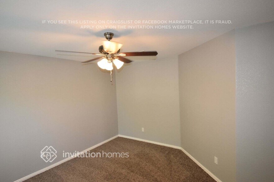 Building Photo - 11705 Ficus Dr