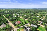 Building Photo - 1404 Kings Valley Dr