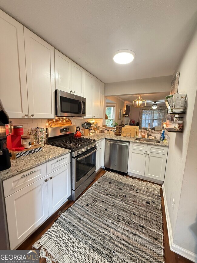 Building Photo - 5045 Laurel Springs Way SE