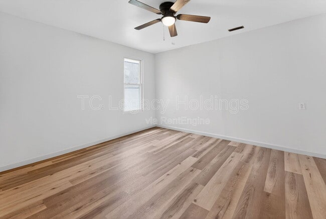 Building Photo - 45 Lincoln St