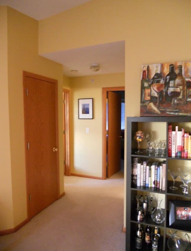 Building Photo - 10 Zeller Crossing