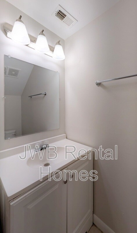 Building Photo - 2851 Yellow Pine Ct