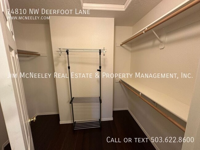 Building Photo - 14810 NW Deerfoot Ln