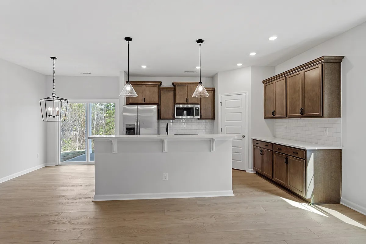 Building Photo - 209 Meadowbark Bnd