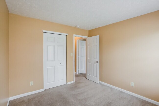 Building Photo - 10802 Sedgegrass Dr