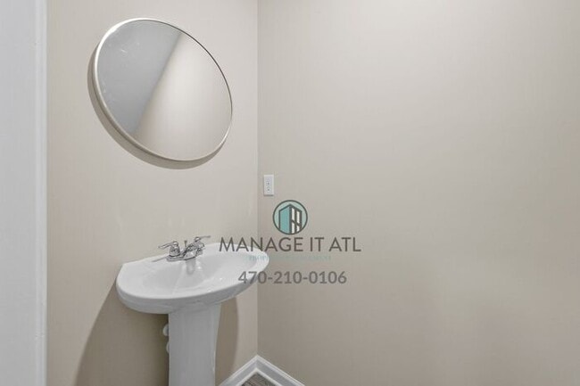 Building Photo - Welcome to 73 Osprey Overlook Drive - a beautifully designed 4-bedroom home