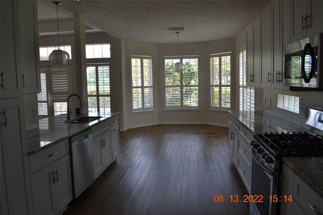 Building Photo - 4007 Sand Terrace Dr