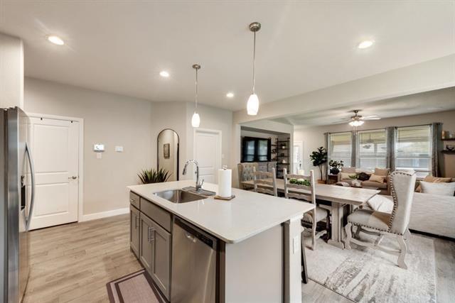 Building Photo - 15809 Culford Ln