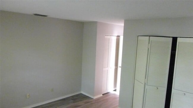 Building Photo - 2822 Whitehall Dr