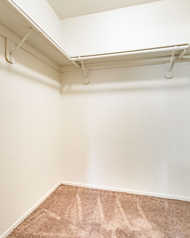 Building Photo - Clovis Home for Rent