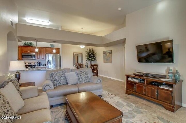 Building Photo - 10136 E Southern Ave