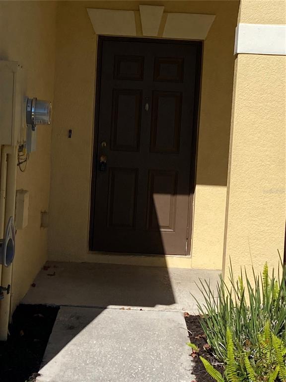 Building Photo - 18926 Duquesne Dr