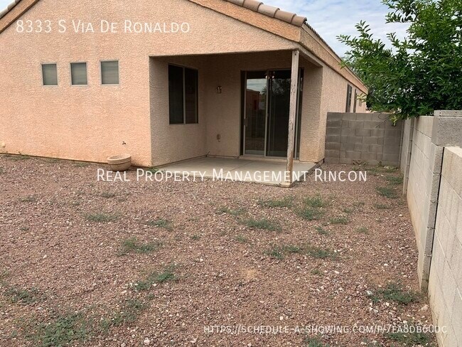 Building Photo - AVAILABLE NOW!!  Amazing 4bed/2bath in Rit...