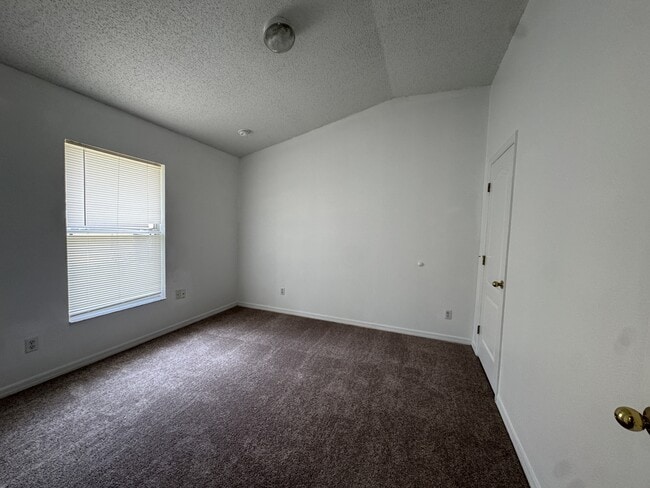 Building Photo - 436 Danube Dr
