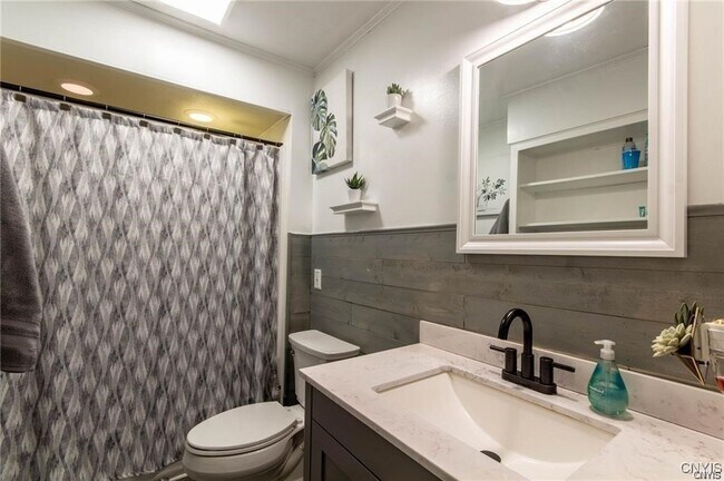 Building Photo - 1209 Boyd St