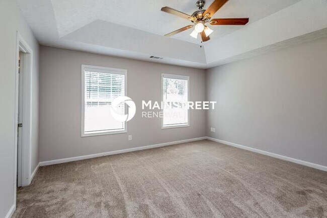 Building Photo - 3 Bedroom Pet-Friendly Home in Covington, ...