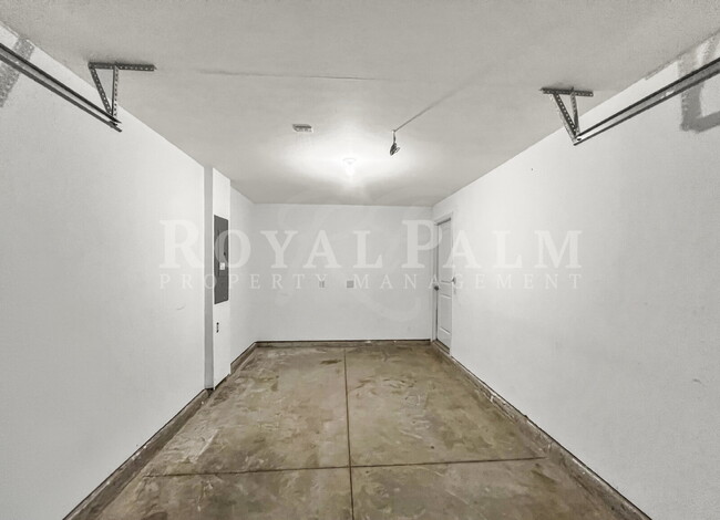 Building Photo - 9177 Aegean Cir