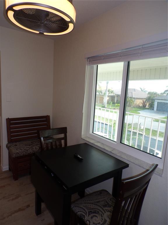 Building Photo - 1335 Mineo Dr