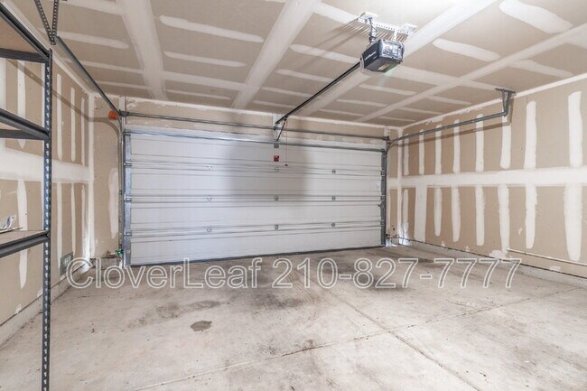 Building Photo - 3419 Ashleaf Wells