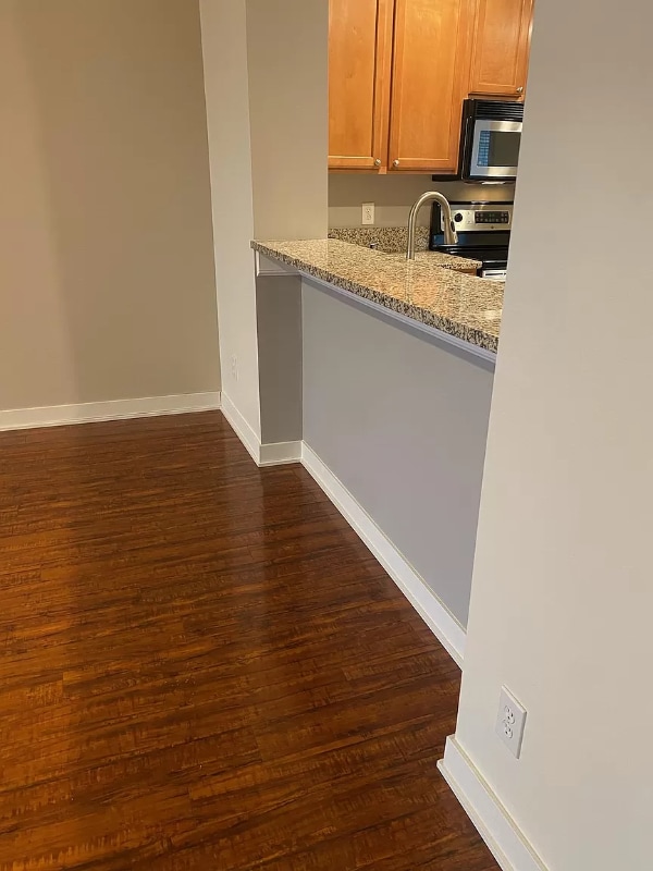 Building Photo - 6073 Sowerby Ln