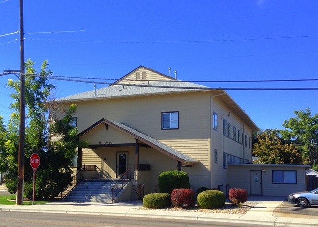 Building Photo - Indiana Avenue Apartments