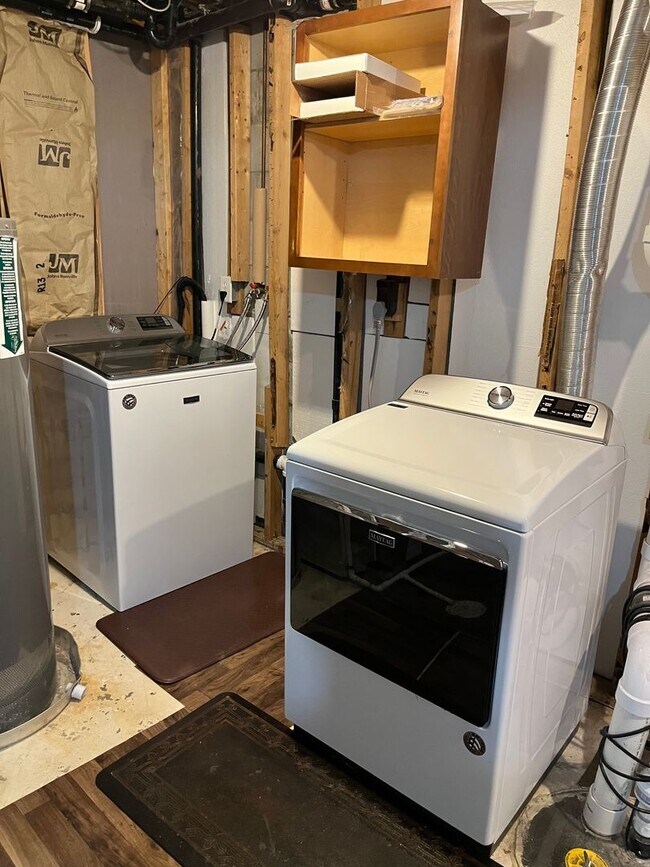 Building Photo - 4 Bed/2 Bath Rental Home in Crooks, SD!!