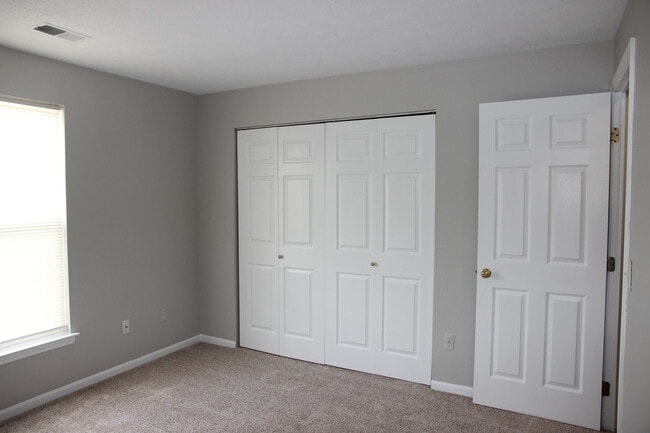 Building Photo - 1774 Weatherstone Dr