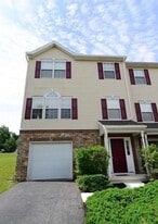 Building Photo - 455 Madison Dr