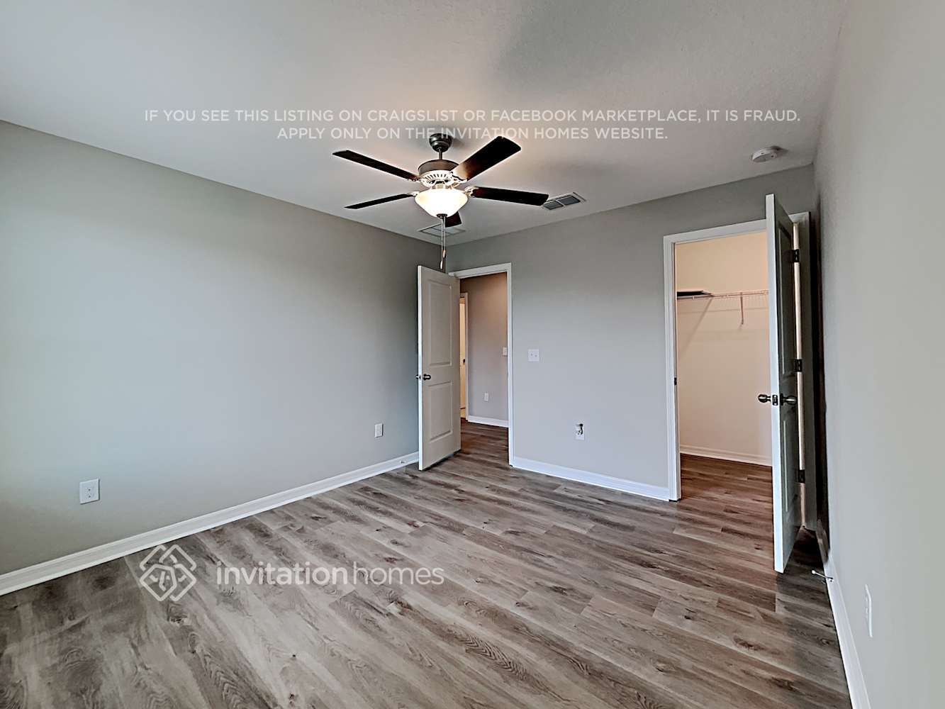 Building Photo - 11908 Miracle Mile Dr