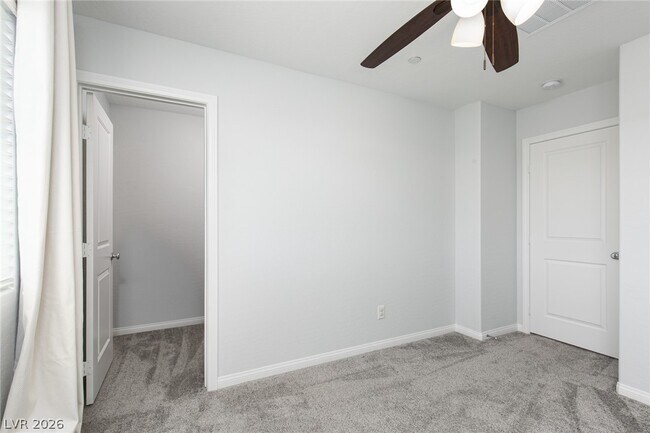 Building Photo - 12586 Huckleberry Oak Ave